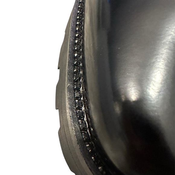 NEW - DKNY Women's Senni Chelsea Lug Boots - Size 9.5 - Black - Picture 3 of 6